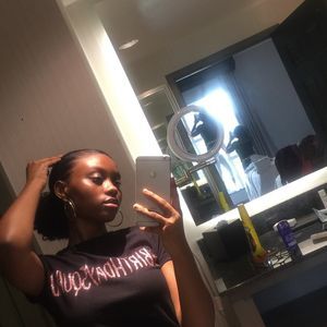 Meet your Posher, Camille